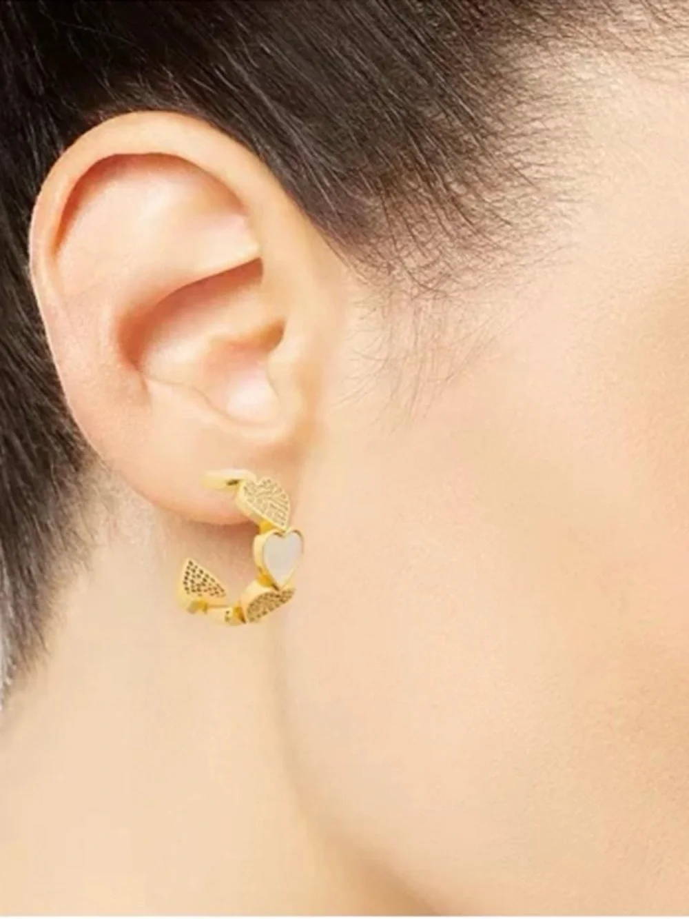 KATE SPADE Take Heart Huggie‎ Earrings NEW
